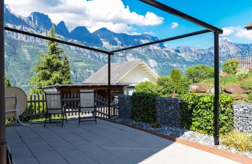 Quarten Apartment | The Mountains are Calling Retreat