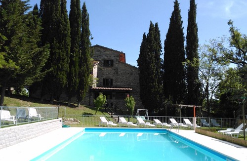 Sansepolcro House | the SERVITU 'apartment 4/6 places, swimming pool, spa park