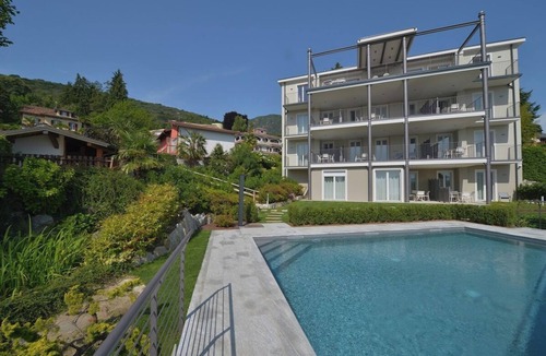Baveno Apartment | The View-Star: design apt. with terrace