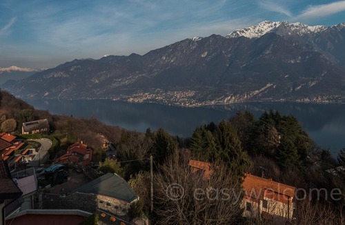 Civenna Apartment | Three beds, two bedrooms, terrace overlooking the lake in the hills just 10 minutes from the lake