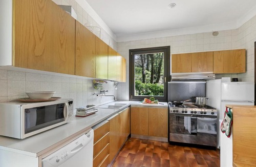 Buguggiate Villa | Three Lakes Villa Varese - Garden and Parking - Happy Rentals