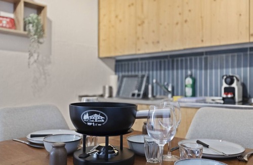 Vex Apartment | Thyon-les-Collons, 4 pers - Balcony with view