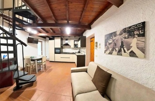 Lierna Apartment | Tom and Jerry