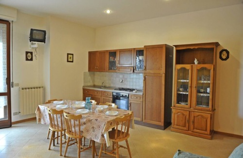 Tuoro sul Trasimeno Apartment | Tommaso 5 - Three Bedroom Apartment, Sleeps 6