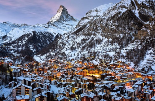 Zermatt Apartment | Top Ferienwohnung Breithorn (SkiIn/SkiOut) by Interhome