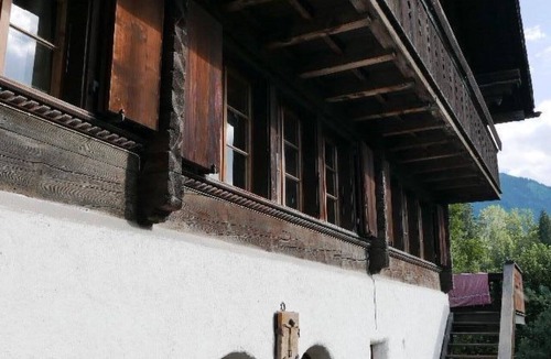 Gstaad Apartment | Tree-Tops, Chalet Appartement/Fewo, Dusche und Bad, WC 9-Bettwohnung by Interhome