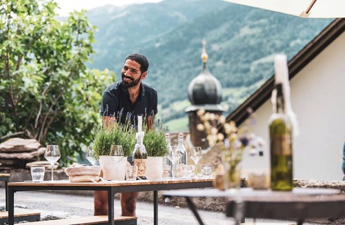 Mitloedi Apartment | Tremondi Boutique BNB & Restaurant, (Quinten), by Interhome