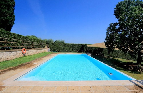 Corbara Apartment | Trianon Country - C - Two Bedroom Apartment, Sleeps 6