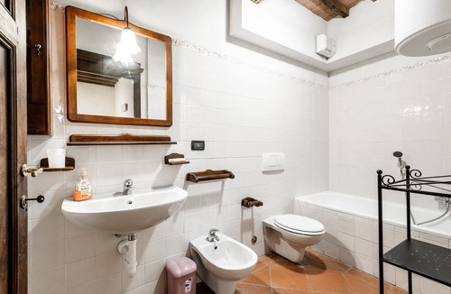 Montecastelli House | Two-Bedroom Apartment