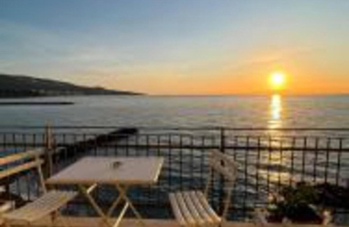 Meta Apartment | Two bedroom apartment with terrace and sea view