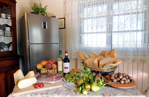 Pozzo Villa | Typical villa with private swimming pool and large park. Perfect for large groups and family reaunio