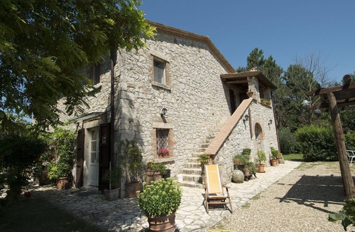 Montecchio Villa | Umbria, Italy - Montecchio near Orvieto and Todi - Cosy Country Home