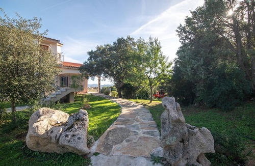 Aratena House | Vacation Home "Appartamento Bellavista" with Sea View, Private Terrace & Wi-Fi