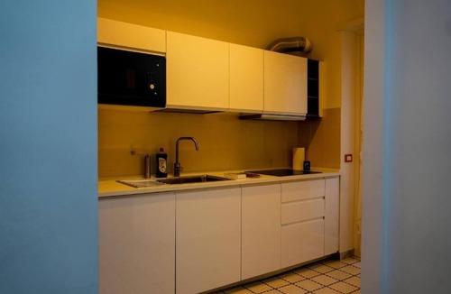 Quartiere XXXI Giuliano Dalmata Apartment | Vacation home Eur Laurentina Checchignola. Families, military,