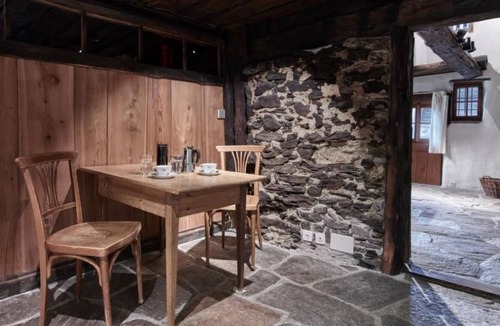 Lavorgo House | Vacation home Regina by Interhome