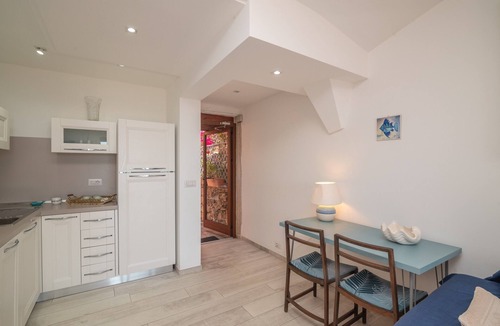 Luddui House | Vacation Home "Villa Anna" with Sea View & Private Terrace