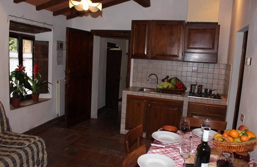 Colle di Val d'Elsa Apartment | Vacation in a former monastery from the 14th century - Loggia apartment