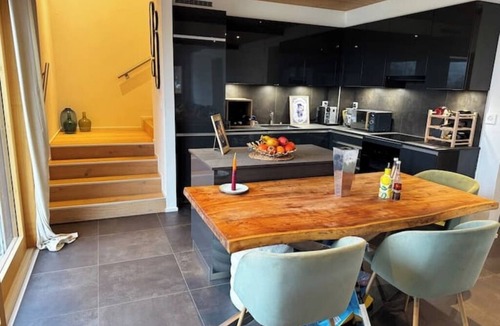 Saint-Legier-La Chiesaz Villa | Villa Bellevue - Montreux Heights