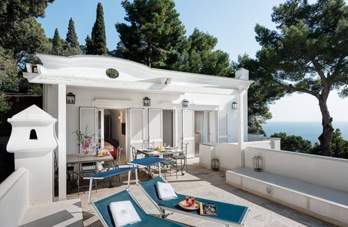 Marina Grande Villa | Villa Bougainvillea-Luxurious Villa located just minutes from LaPiazzetta