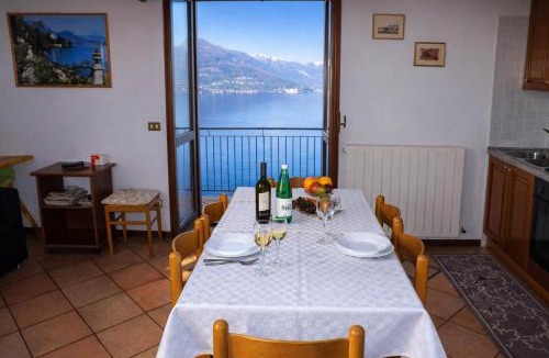 Perledo Apartment | Villa crotto Lake View