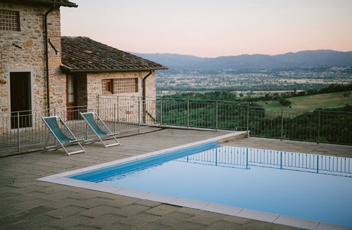 Sansepolcro Villa | Villa Cungi with Privacy, stunning view, private pool, wifi Tuscany no neighbors