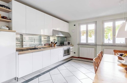 Lierna Villa | Villa "Elisabeth" with Lake & Mountain View, Terrace, Garden, Balcony & Wi-Fi