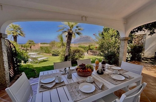 Porto San Paolo Villa | VILLA FLORA - Relaxation, garden and view of Tavolara