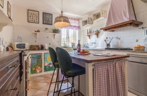 Bolsena Villa | Villa 'Il Giardino Etrusco Bolsena' with Lake View, Private Pool and Wi-Fi