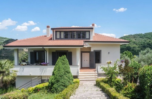 San Mango sul Calore Apartment | Villa in Vigna Apartment