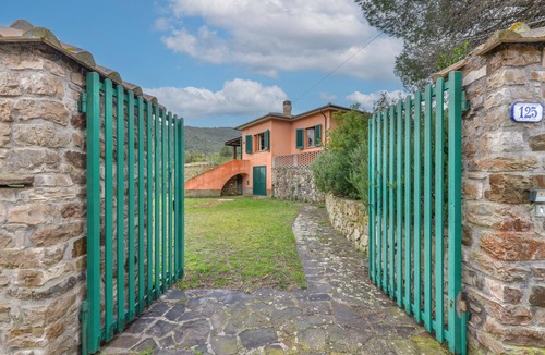 Marina di Campo Villa | Villa 'Lentisco' with Private Terrace, Private Garden and Wi-Fi