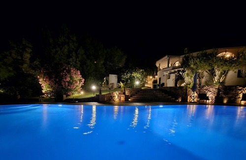 Badualga Villa | Villa LUNA ROSSA with Sea View, Pool, A/C, Wi-Fi, Garden, Terrace & Balcony