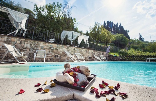 Old Town Villa | Villa Nuba,Pinturicchio apt-salt,heated water pool,wifi,fireplace,5min.downtown