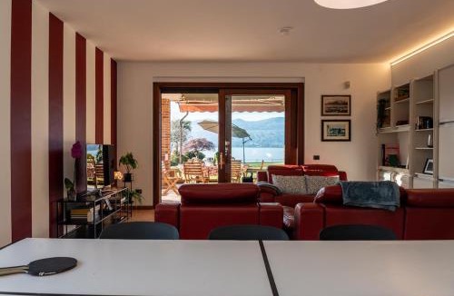 Barza House | Villa Riviera con accesso al Lago
