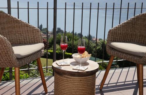 Biazzeno Villa | Villa Roseo - Lake View Villa with Private Pool