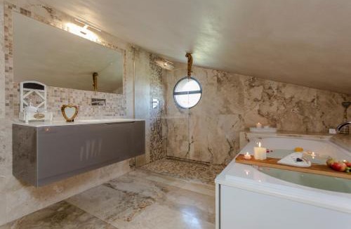 Neri Villa | Villa Siveri - private swimming pool - air con
