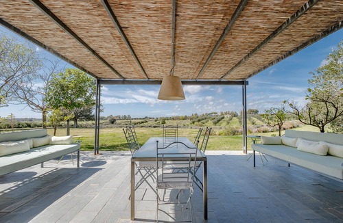 Montalto di Castro Villa | Villa surrounded by greenery with swimming pool and tennis - 10 minutes from the beach