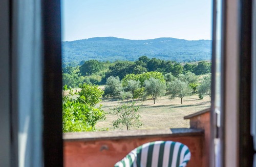 Sutri Villa | Villa with private Park near Bracciano Lake & Rome