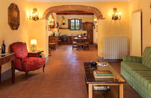 Barberino Val d'Elsa Apartment | Violets apartment - Farm Chianti Classico