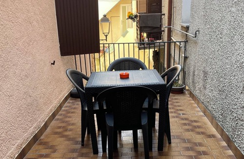 Brusimpiano House | Vrbo Property