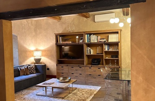 Anghiari Apartment | Warm and elegant 2-bedroom apartment with AC in charming Anghiari