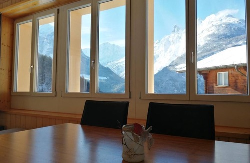 Wiler Apartment | Wohnung Mit 2 Schlafzimmern “Alleschwendi” by Interhome