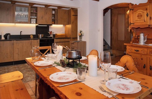 Chamoson House | Wonderful private villa for 4 guests with WIFI, TV and terrace