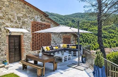 Starda Villa | Wonderful private villa for 5 people with WIFI, TV, patio, pets allowed and panoramic view