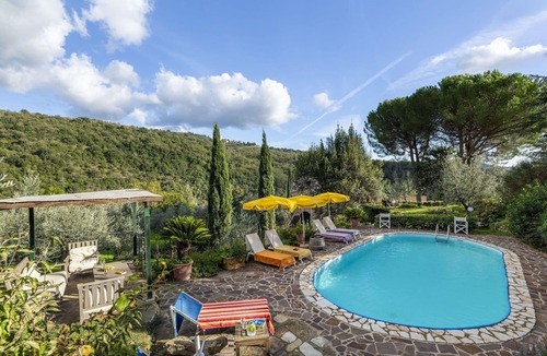 Greve in Chianti Villa | Wonderful private villa for 6 people with A/C, private pool, WIFI, TV, patio and panoramic view