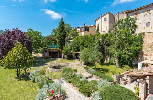 Pieve al Bagnoro Villa | Wonderful private villa with WIFI, private pool, A/C, TV, veranda and pets allowed, close to Are.