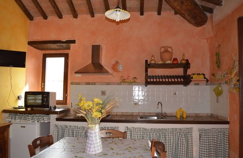 Seggiano Villa | Wonderful private villa with WIFI, private pool, A/C, patio and pets allowed, close to Montalcino