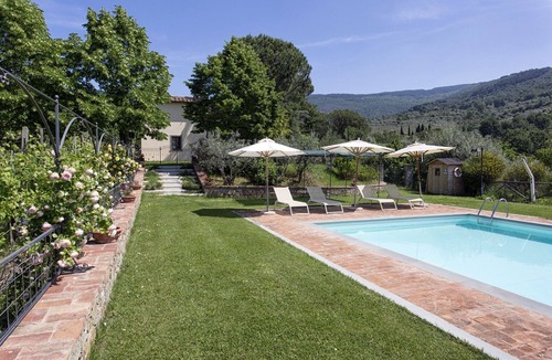 San Pietro a Cegliolo Villa | Wonderful private villa with A/C, private pool, WIFI, TV, patio, panoramic view, close to Cortona