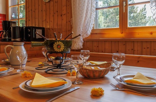Zinal House | Wonderful private villa for 6 guests with WIFI, TV, patio and panoramic view