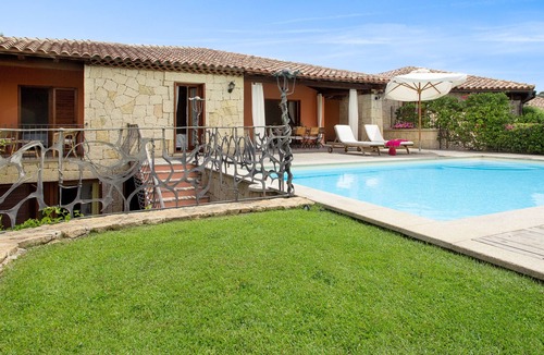 Capo Coda Cavallo Villa | Wonderful villa with pool and private big garden near the beach