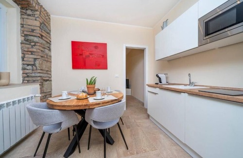 Citta Nuova-Barriera Nuova-San Vito-Citta Vecchia Apartment | Wunderschöne Ferienwohnung im Zentrum von Triest für 4 bis 5 Personen